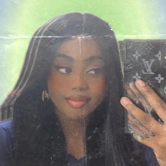 Meet your Posher, Keithara - Picture 5 of 11